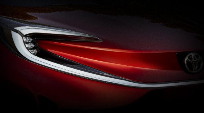 Toyota опубликовала первый тизер нового электромобиля в преддверии презентации