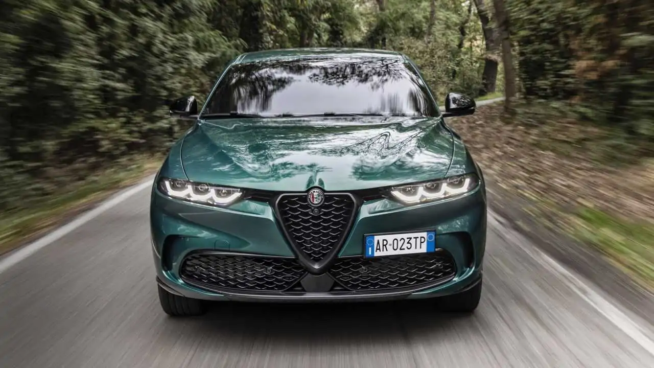 Alfa Romeo выпустит свой первый электромобиль в 2024 году