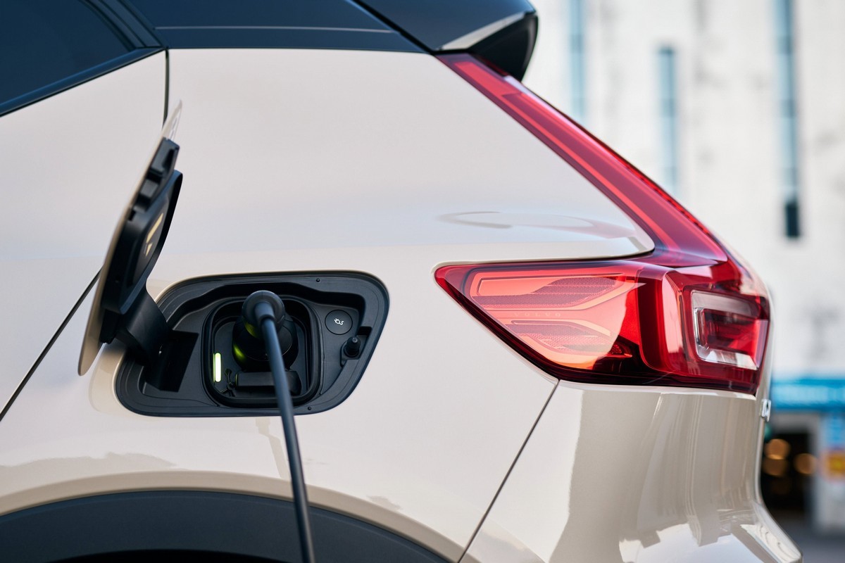 Volvo представляет новую поддержку UX для EX40 и платеж и заряда для EX30 и EX40 Volvo представляет новую поддержку UX для EX40 и платеж и заряда для EX30 и EX40