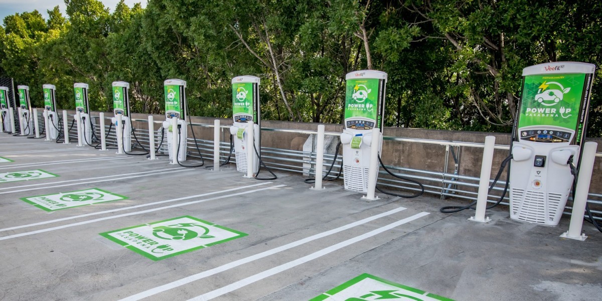 Программа US NEVI приостановлена, бросая планы зарядки EV в беспорядки