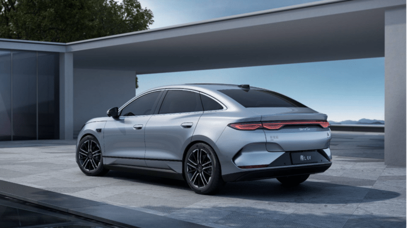image 109 800x448 - Седан Byd Qin L EV впервые выявил интерьер в Китае