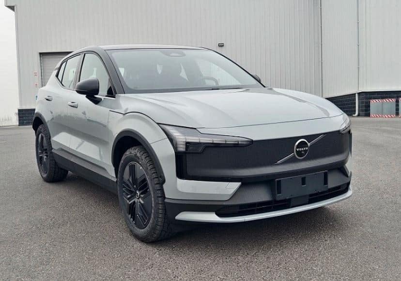 Китайская промышленная серия Volvo Ex30, выставленная китайской MIIT