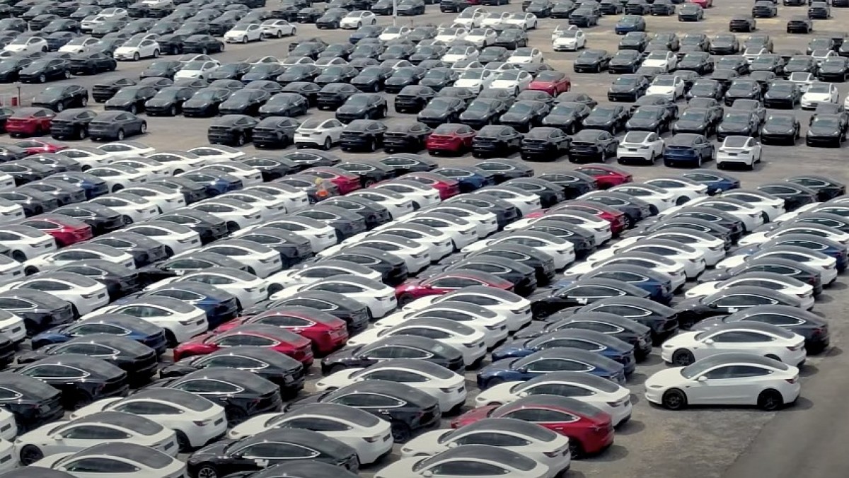 Поставки Tesla снизились в Европе, несмотря на быстро растущий рынок EV Продажи Tesla снизились в Европе, несмотря на увеличение общих продаж электромобилей на континенте