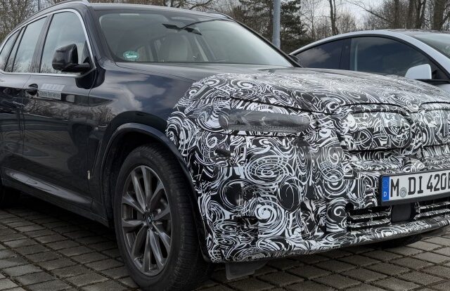 Эксклюзив: первые изображения освеженного BMW IX1