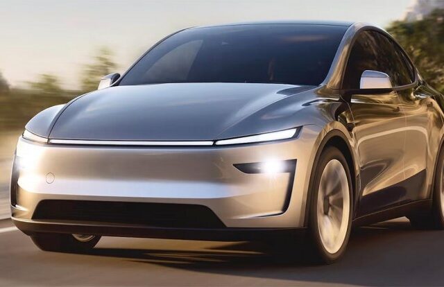 Новая Tesla Model Y теперь мгновенно доступна в США, что вызвало проблемы спроса