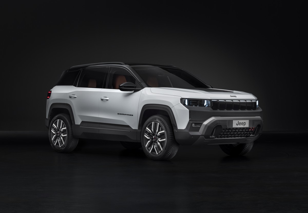 Новая эра для культового внедорожника - Jeep раскрывает электрический компас Новая эра для культового внедорожника - Jeep раскрывает электрический компас