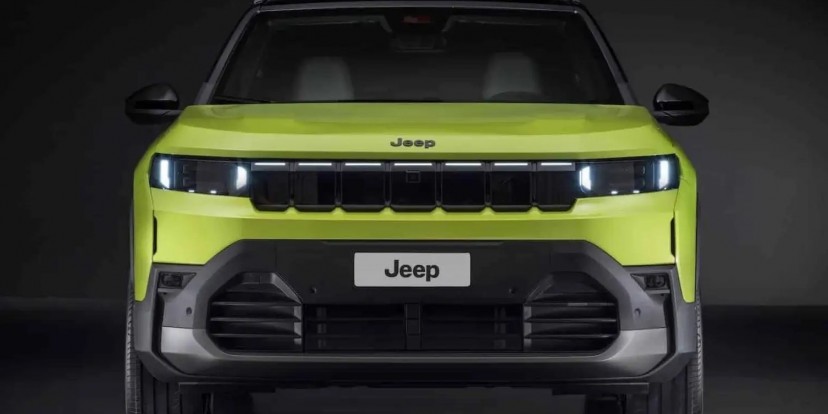 Изображения Jeep Compass протекают перед открытием