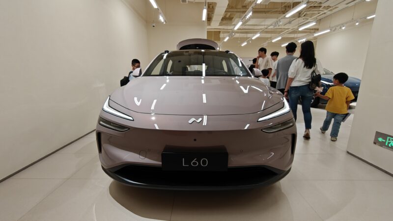 Nio консолидатирует Onvo и Firefly в крупной реструктуризации, когда компания достигает 700 000 -й доставки img20241002145617 800x450 - Nio консолидатирует Onvo и Firefly в крупной реструктуризации, когда компания достигает 700 000 -й доставки