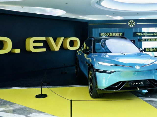 Предварительное производство Volkswagen id.evo Постоянный внедорожник, собранные на китайском заводе с потерей