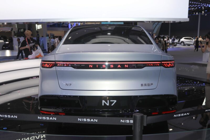 Nissan N7 получает более 20 000 заказов за 50 дней 173173769200375a large 800x533 - Nissan N7 получает более 20 000 заказов за 50 дней