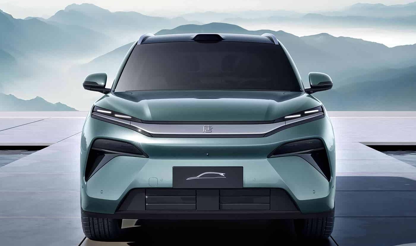 BYD завидует успеху Xiaomi - они предлагают соперника Yu7 с более низкой ценой и лучшими характеристиками, но никто не заботится