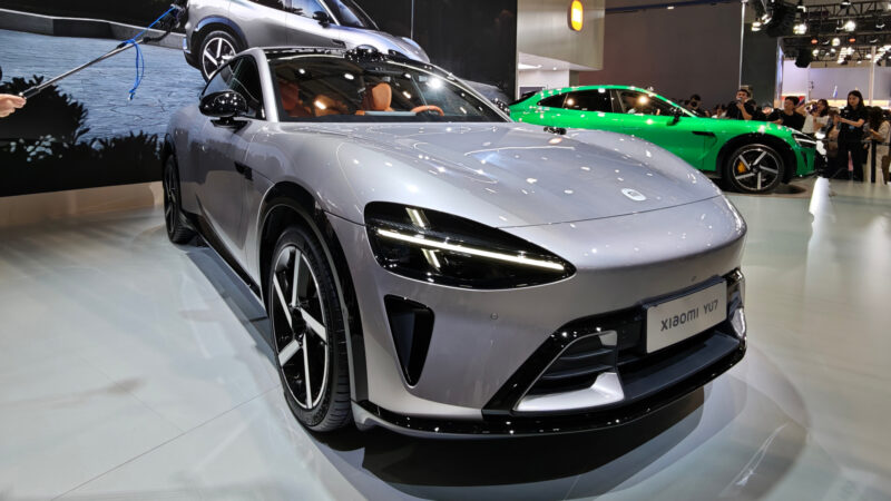 Xiaomi Auto не вступит в китайскую ценовую войну - внедорожник Yu7 стоил более 32 750 долларов США xiaomi yu7 photo 800x450 - Xiaomi Auto не вступит в китайскую ценовую войну - внедорожник Yu7 стоил более 32 750 долларов США