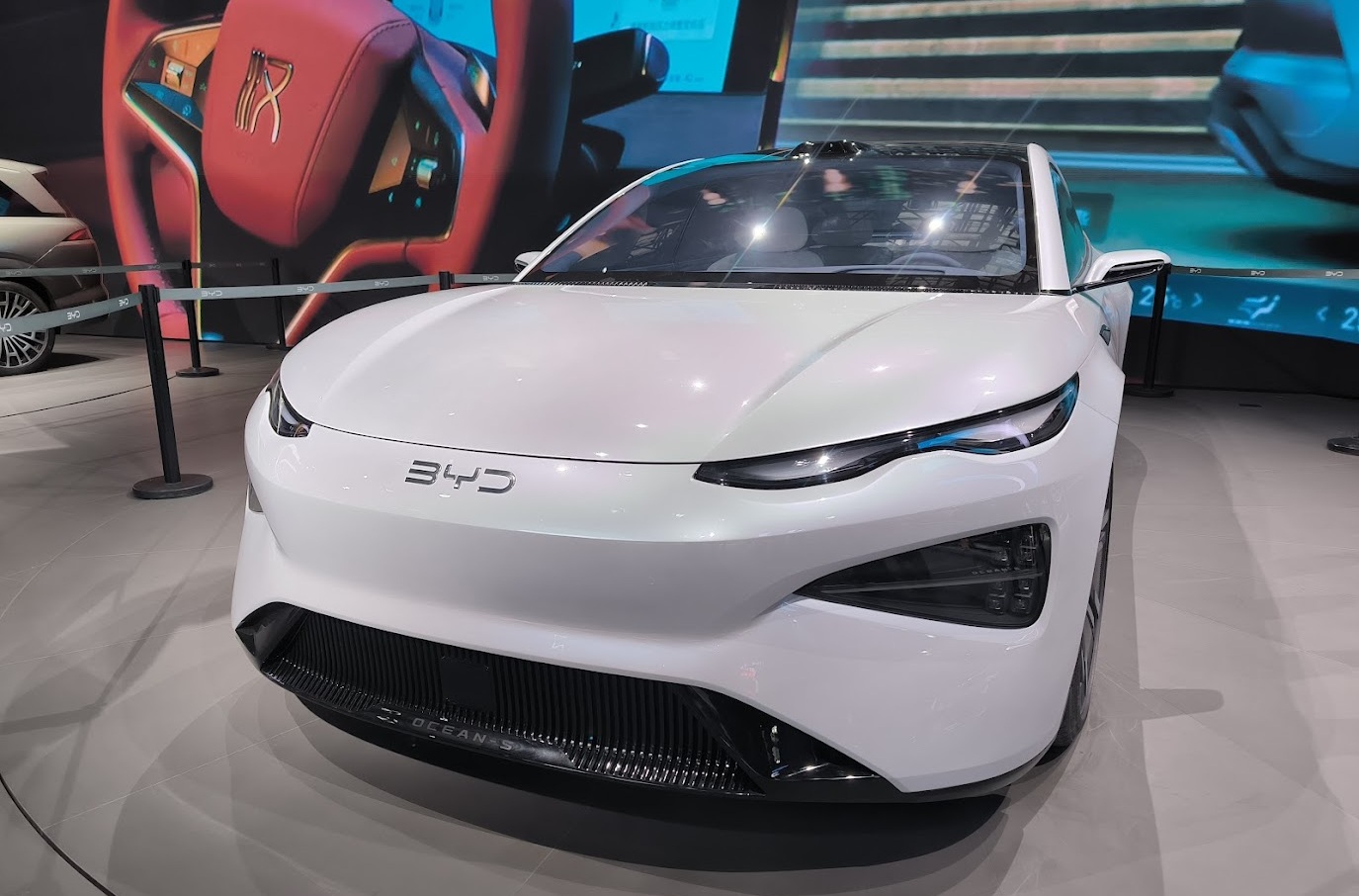 BYD продает 377 628 пассажирских автомобилей в июне, экспорт RUGE 230%