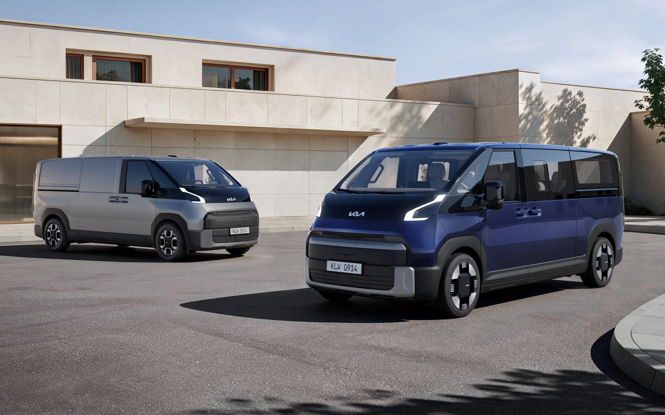 Kia представила электрический фургон PV7: до 9 пассажиров и запас хода 480 км Kia представила электрический фургон PV7: до 9 пассажиров и запас хода 480 км