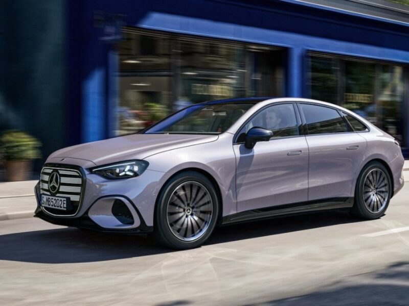 Mercedes представил более доступный электрический C300 4MATIC с запасом хода 690 км Электрический Mercedes C300 4MATIC с запасом хода 690 км