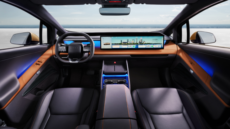 Hyundai Ioniq V дебютировал в Китае: цены от 16 380 долларов Интерьер Hyundai Ioniq V