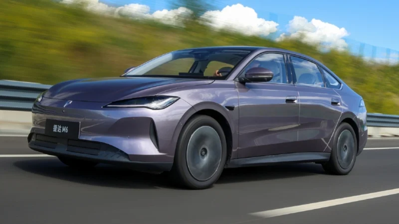 FAW-Volkswagen Jetta M6 &mdash; электромобиль, вышедший на предпродажи в Китае