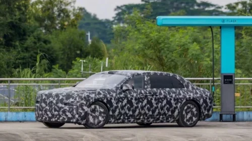 Yangwang показал флагманский седан — конкурента Rolls-Royce с твёрдотельной батареей