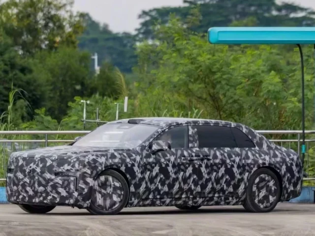 Yangwang показал флагманский седан — конкурента Rolls-Royce с твёрдотельной батареей