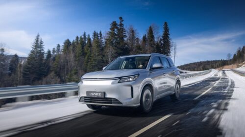 Nissan Leaf и Voyah Free возглавили рейтинг электромобилей и гибридов в РФ