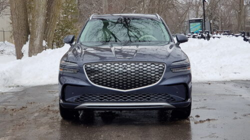 Genesis Electrified GV70: роскошь важнее запаса хода?