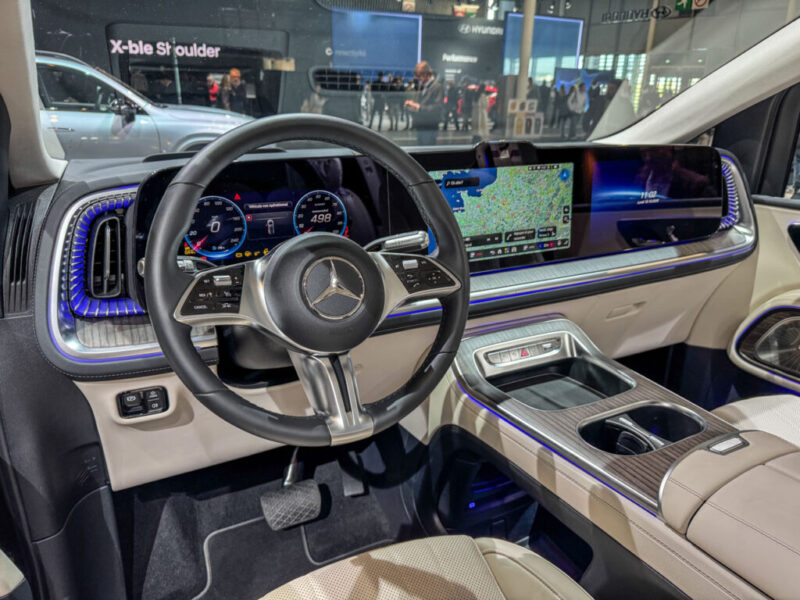 Салон Mercedes VLE с сиденьями