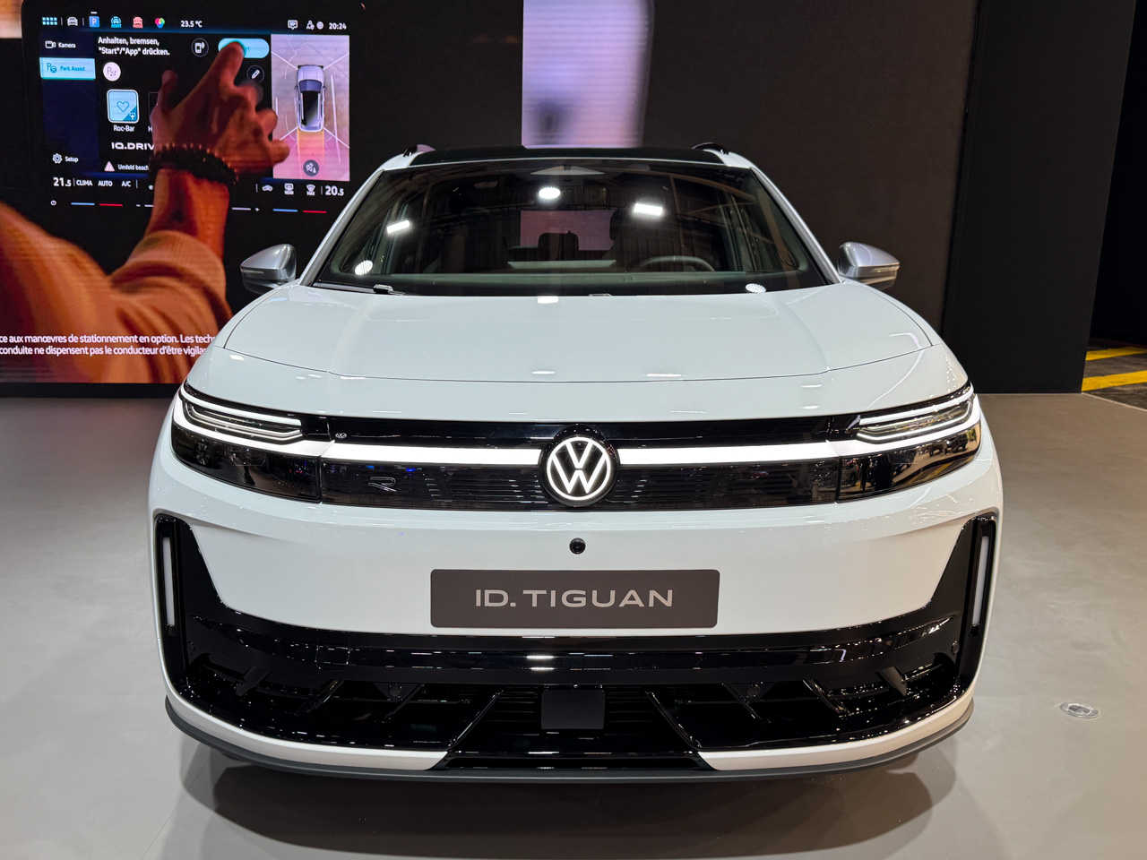 VW ID. Tiguan R-Line: спортивная версия нового электрокроссовера