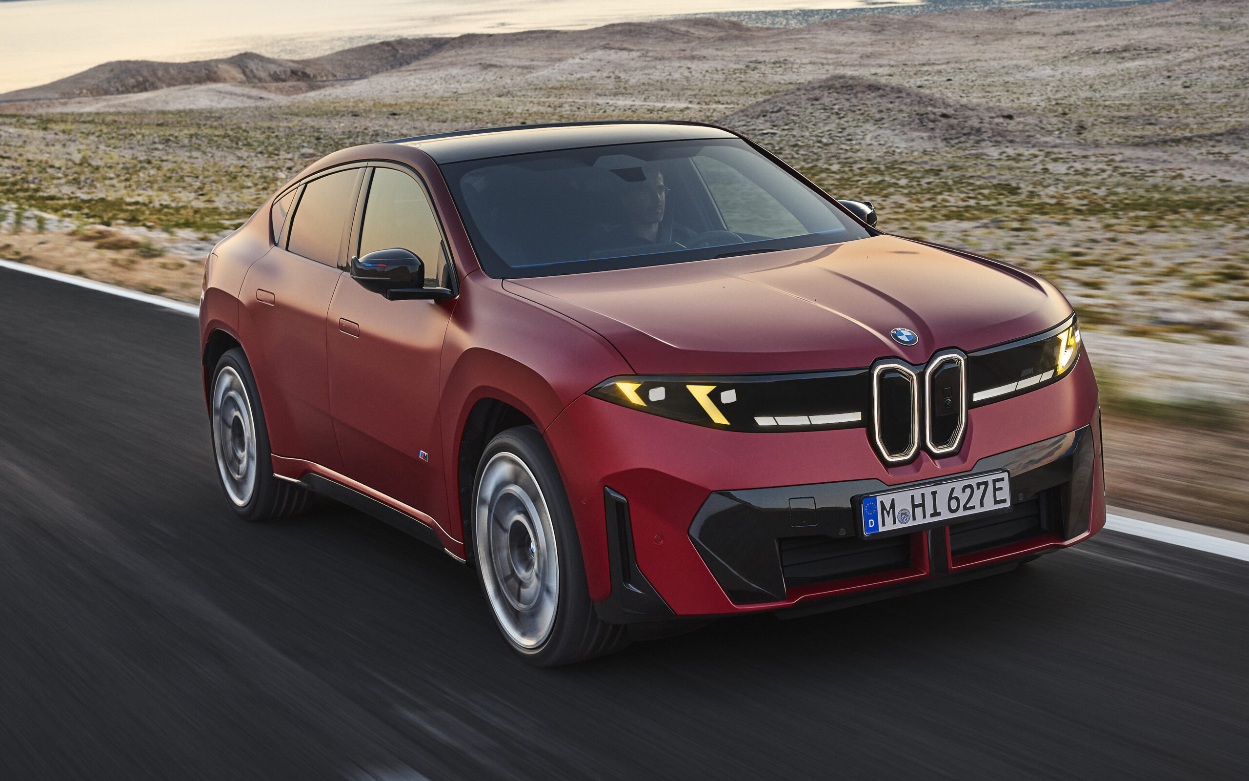 BMW iX4: купе-кроссовер с запасом хода до 827 км и мощностью до 603 л.с. BMW iX4: купе-кроссовер с запасом хода до 827 км и мощностью до 603 л.с.