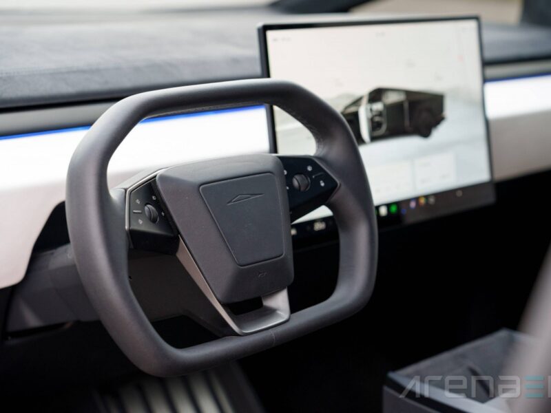 Cybertruck на бездорожье &mdash; габариты ограничивают применение вне Северной Америки