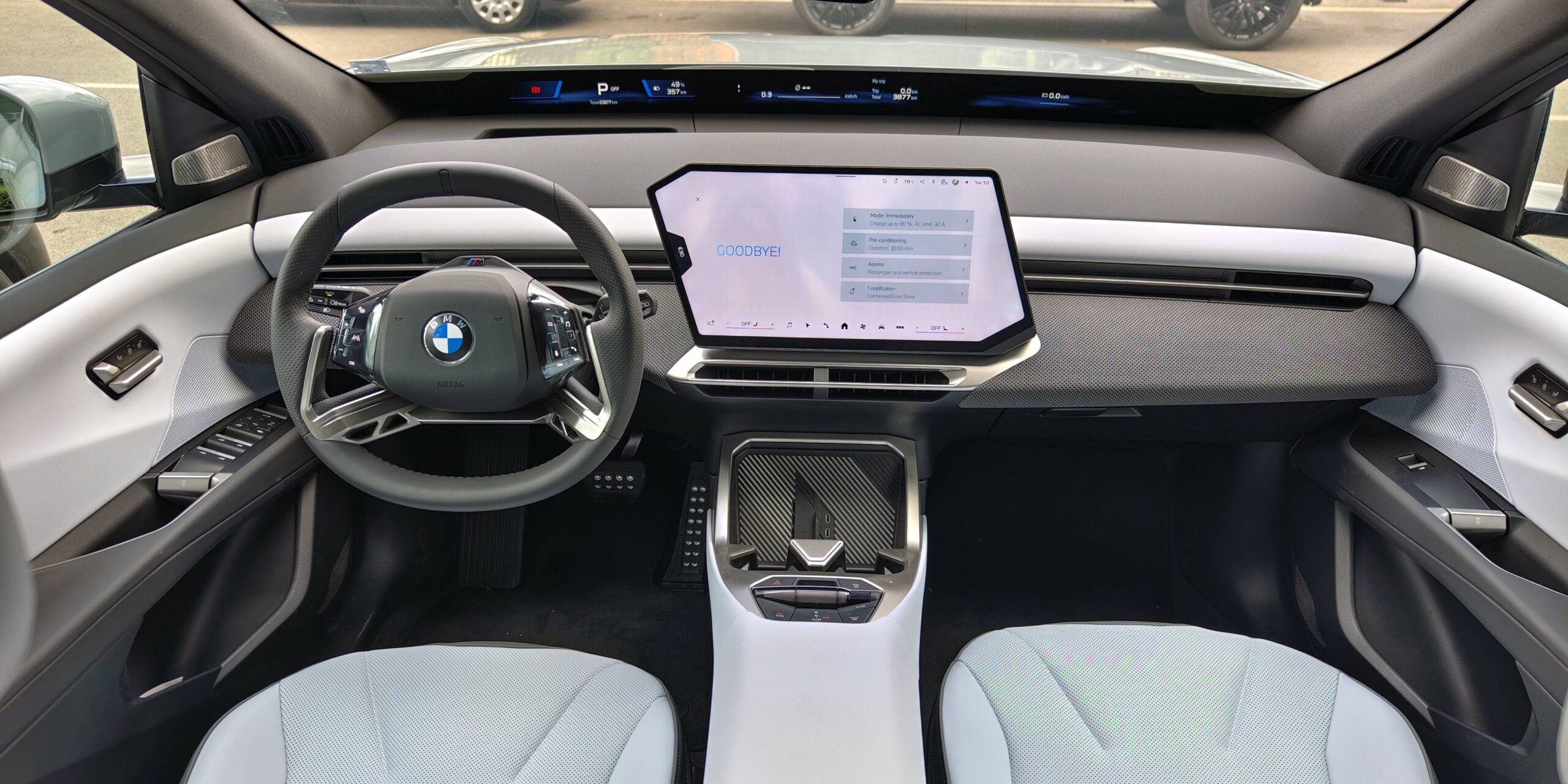 BMW iX3 Neue Klasse: владелец рассказал, что раздражает после двух месяцев