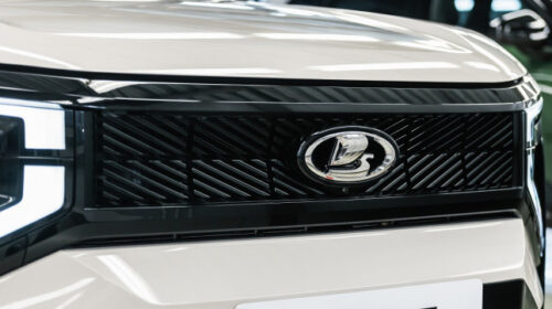 LADA Azimut с гибридной установкой на 500 л.с. может выйти в 2028 году