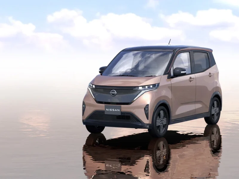 Nissan Sakura и Mitsubishi eK X EV &mdash; основные соперники